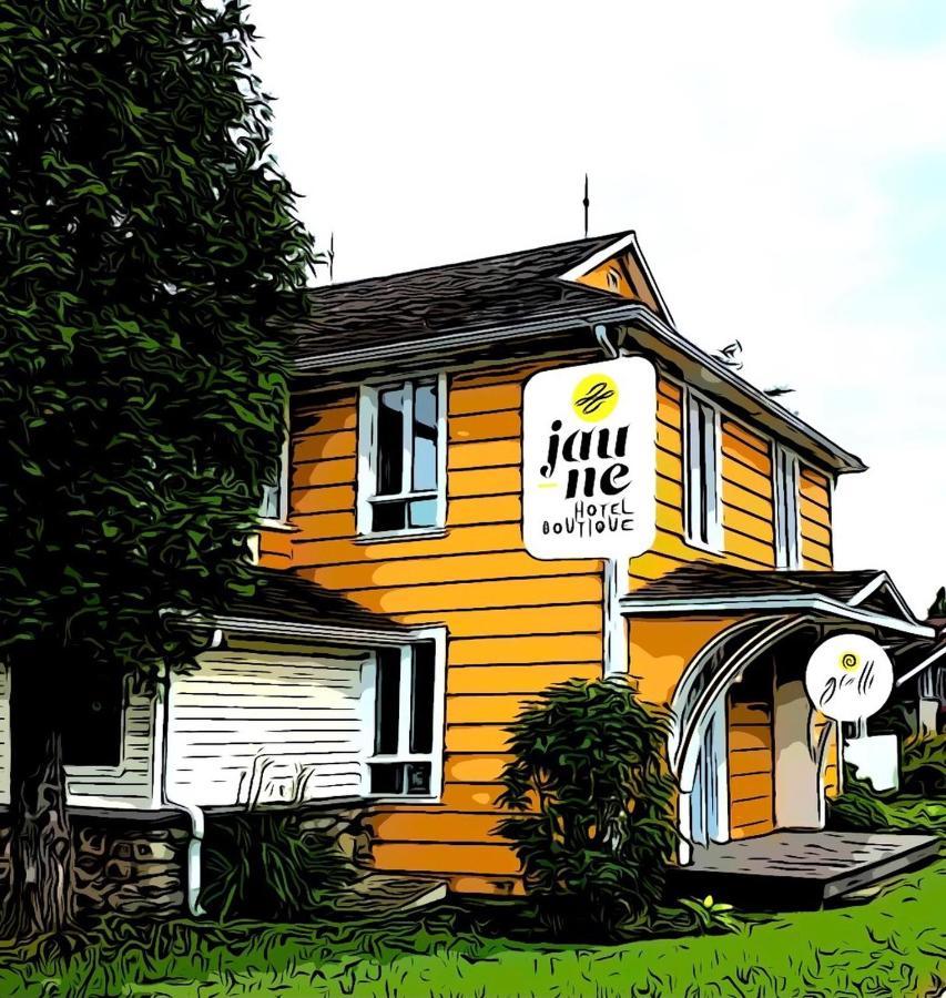 Jaune Hotel-Boutique Saint-Gédéon Exteriör bild